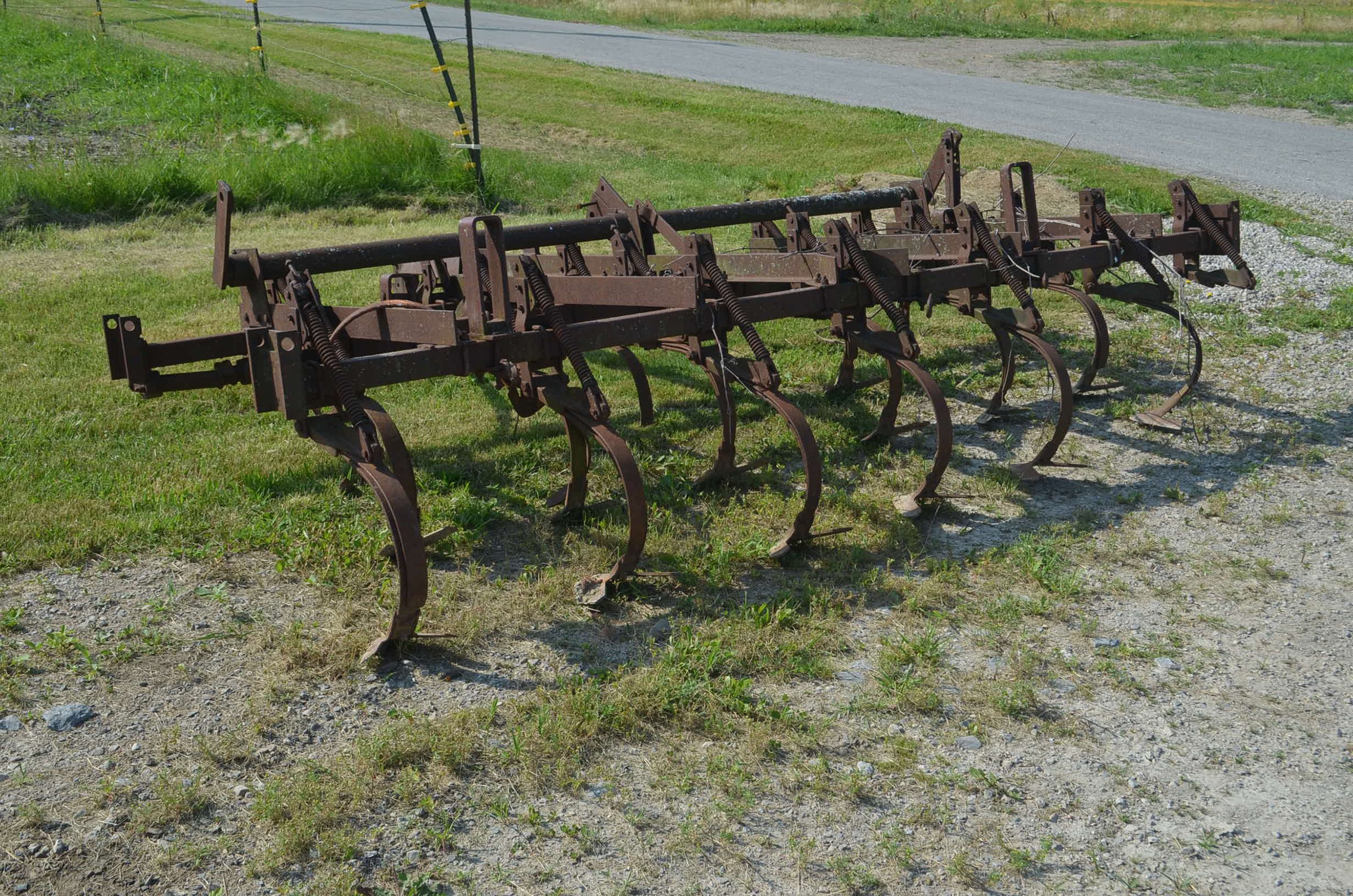 Property photo 36 - FARM EQUIPMENT AUCTION IN PAULDING CO., OHIO
